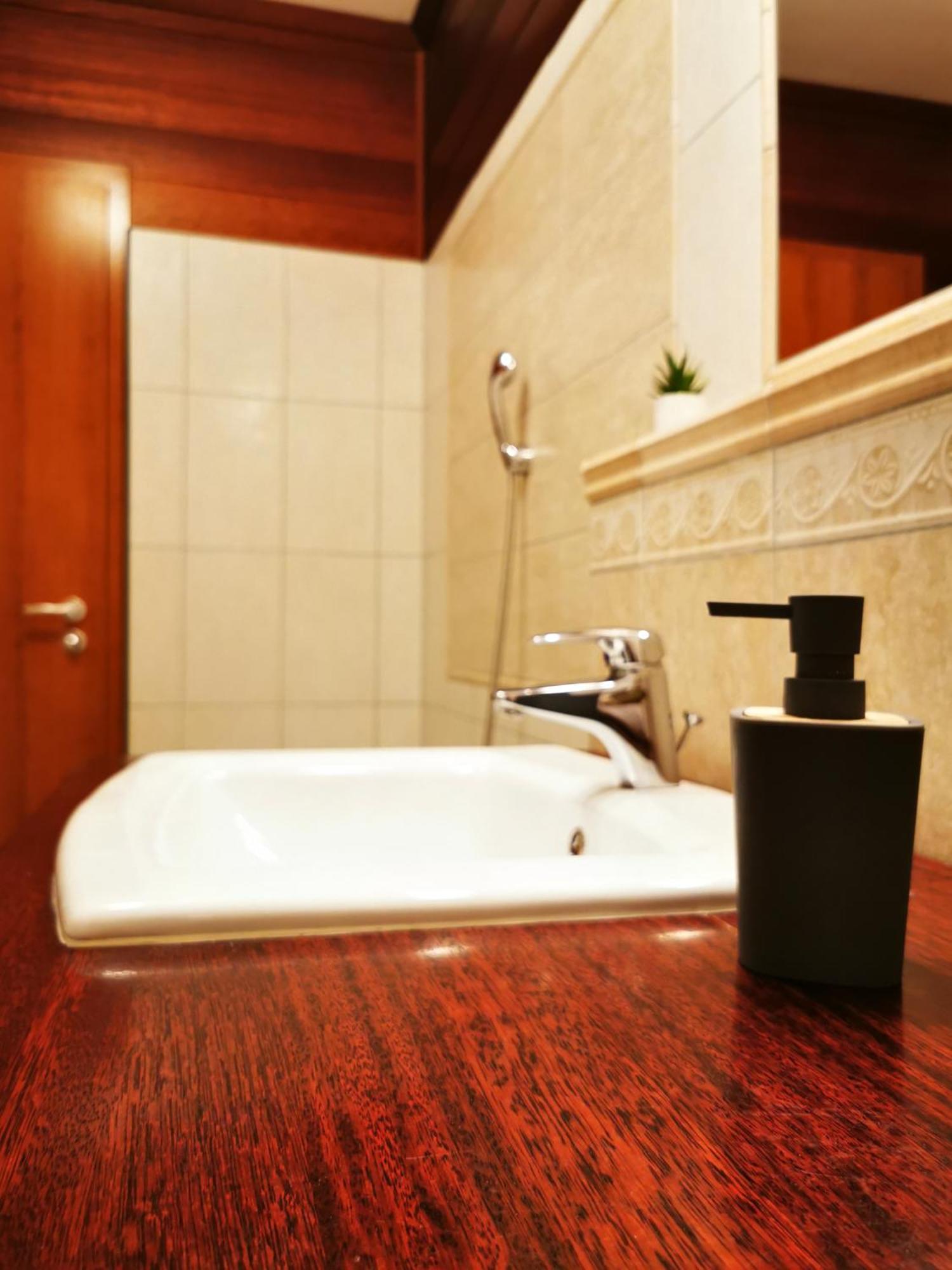 Panorama Gold Wellness Apartman Шиофок Экстерьер фото